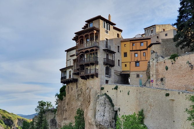 Cuenca Group Tour With Cathedral and Hanging Houses Visits - Hanging Houses and Other Highlights