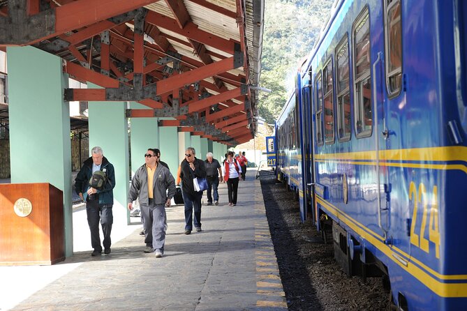 Cusco Private Transfer to Poroy Railway Station - Booking Details