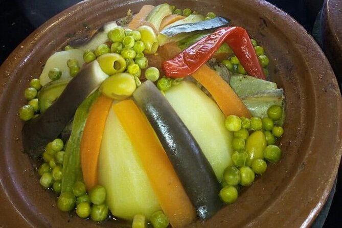 Day Trip From Casablanca to Atlas Mountain With Guide and Lunch - Lunch and Dining Options