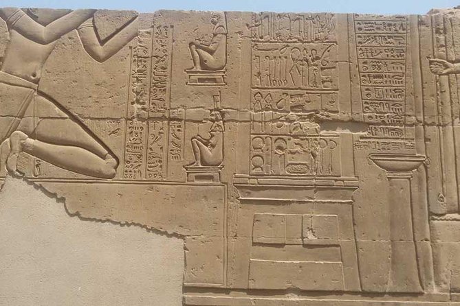Day Trip Kom Ombo and Edfu Temples From Aswan to Luxor - Exploring the Temples