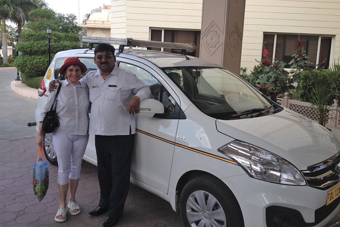Delhi Airport to Agra Taj Mahal Drop by Private Car - Accessibility Options Available