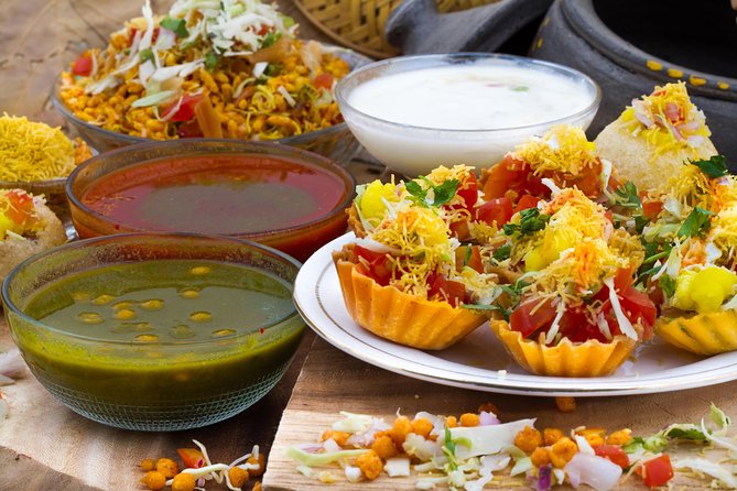 Delhi: Street Food Crawl (2 Hours Guided Food Tasting Tour) - Beverage Options Included