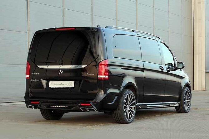 Departure Private Transfer From Turin City to Turin Airport TRN by Luxury Van - Booking Requirements