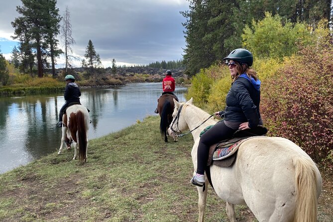Deschutes River Horse Ride - Availability and Operating Hours