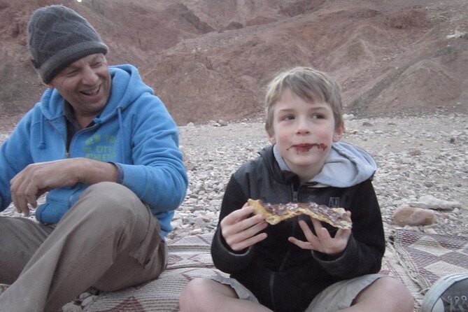 Desert Family Fun: Traditional Bread and Jeep Tour - Schedule and Availability