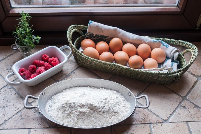 Dining Experience at a Locals Home in Santagnello With Show Cooking - Dessert: Traditional Treat