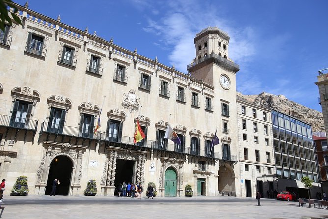 Discover the Highlights of the Alicante City on a Private Full Day Tour - Meeting and Pickup Details