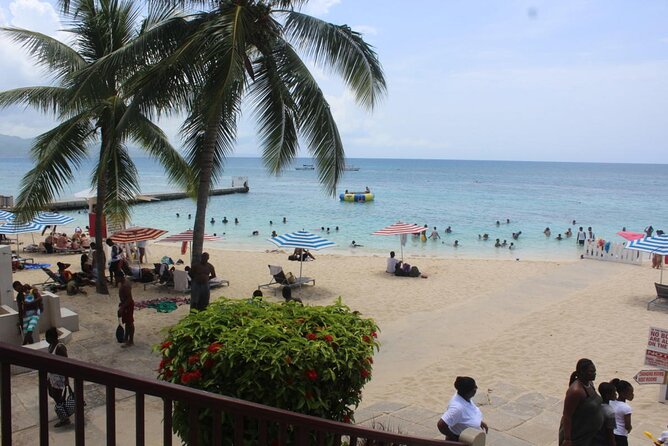 Doctors Cave Beach and Snorkeling Private Tour - Experience Highlights