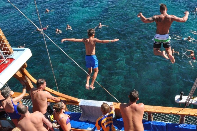 Dolphin Islands Boat Trip Review: Worth It - Accessibility and Participation