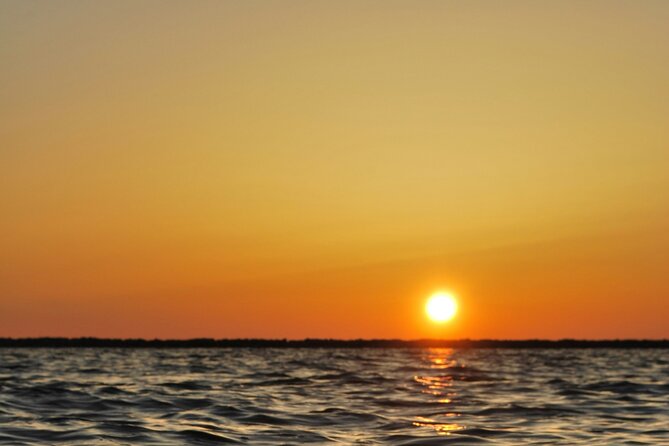 Dreamy Sails - Sunset Tour With Dinner And Wine - Meeting Point and Pickup