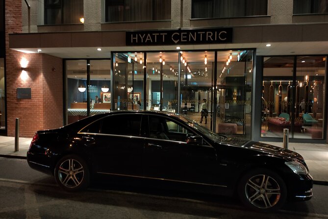 Dublin Airport Transfers: Luxury Transfer To/From DUB per Vehicle - Accessibility and Policies