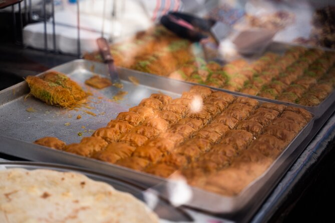 Dutch Street Food Tour on Amsterdam Market - Dutch Culture and History