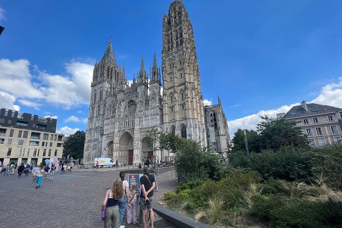 E-Scavenger Hunt Rouen: Explore the City at Your Own Pace - Discovering Local Attractions Through Tasks