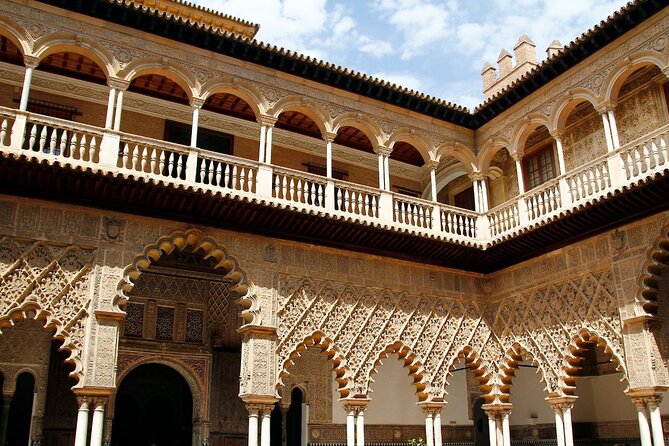 Excursion From Malaga to Seville With Tickets to the Real Alcázar - Transportation and Accessibility