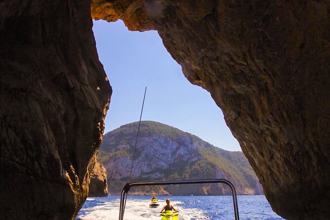 Excursion to Puertas Del Cielo by Jet Ski From San Antonio - Meeting and End Points