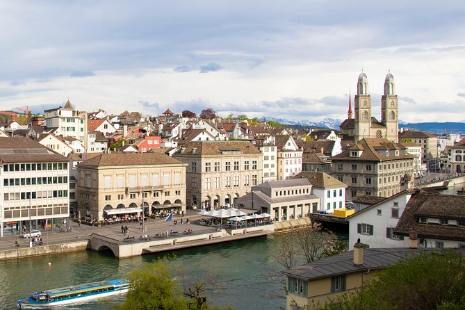 Express Zurich in 60 Minutes With a Local - Sights and Recommendations