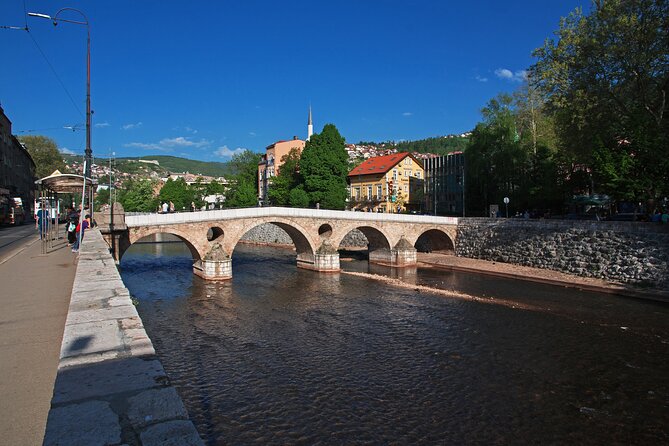 Feel the Heart of Sarajevo - City Tour | Old Town - Baščaršija - Admiring the Sarajevo City Hall
