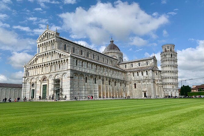 From La Spezia: Pisa, With Optional Leaning Tower and Jewel of the Cinque Terre - Safety and Accessibility Features