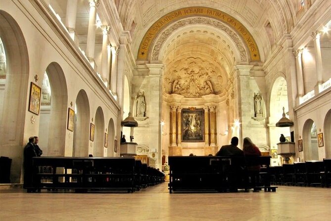 From Lisbon to Fátima, Batalha, Nazaré, and Óbidos Full Day Private Tour - Traveler Information