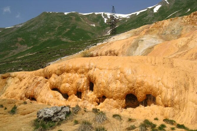 Full Day Tour to Kazbegi - Cultural Experiences