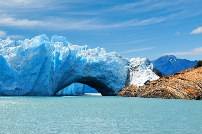 Full Day Tour to Perito Moreno Glacier With Navigation - Pickup and Scheduling Details