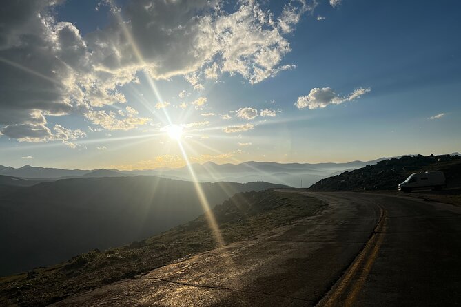 Full-Day Views and Scenic Mount Evans Private Guided Drive Tour - Operating Hours