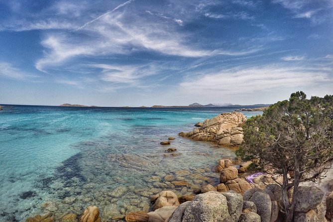 Gallura, Vermentino & Costa Smeralda - Customer Support Options