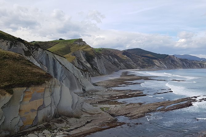 Game of Thrones Basque Coast Locations Tour From San Sebastian - Walking and Fitness Level