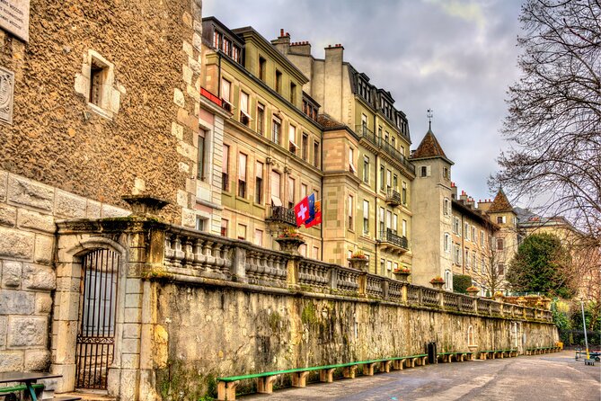 Geneva Scavenger Hunt and Highlights Self-Guided Tour - Navigating the Self-Guided Tour
