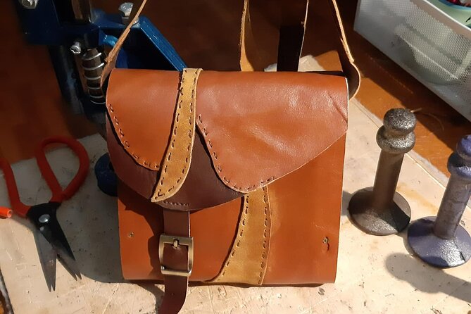 Genuine Leather Tote Bag Workshop in Leiden - Cancellation Policy