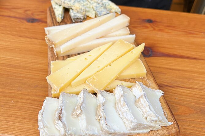 Girona Evening Food Tour and Tapas Bar Experience - Catalonian Culture and Traditions