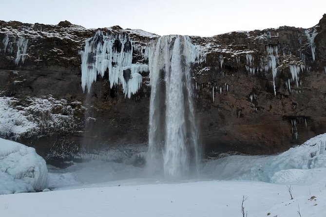 Glaciers and Aurora: Around Iceland in Winter - Meeting and Pickup Information