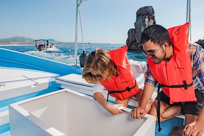 Glass-Bottom Boat Cruise in Cabo San Lucas - Pickup and Accessibility Information