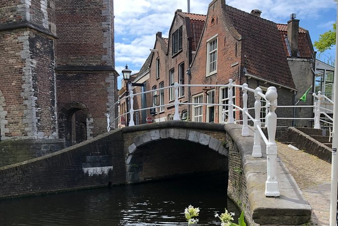 Go Cycling Through Delft! Culturally Relaxed With a Professional Guide! - Tour Inclusions and Accessibility