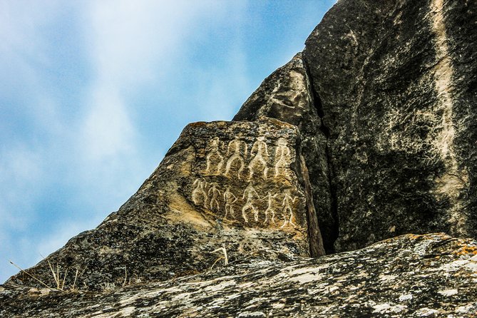 Gobustan and Mud Volcanoes PRIVATE TOUR - Climbing Active Mud Volcanoes