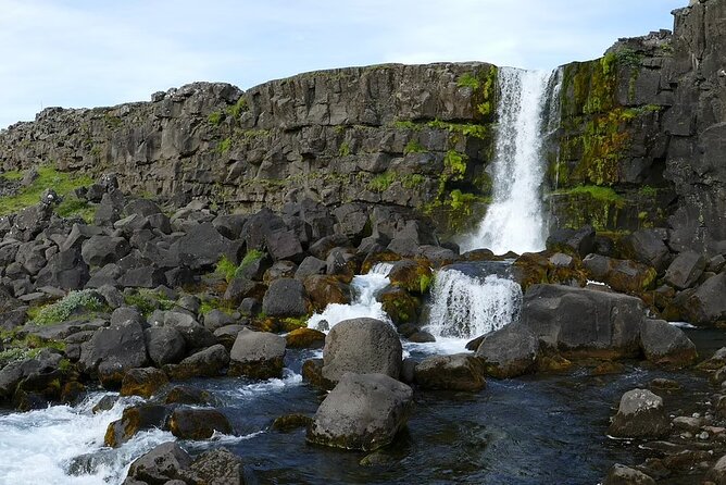 Golden Circle and Kerið Crater Tour Review - Tour Guide and Experience