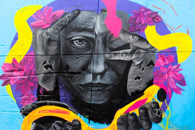 Graffiti Tour Comuna 13 - Tour Experience