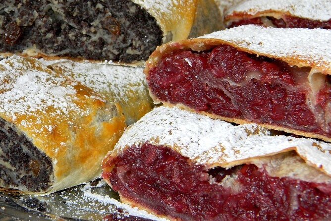 Great Market Hall & Local Treats - Capturing the Markets Vibrant Atmosphere