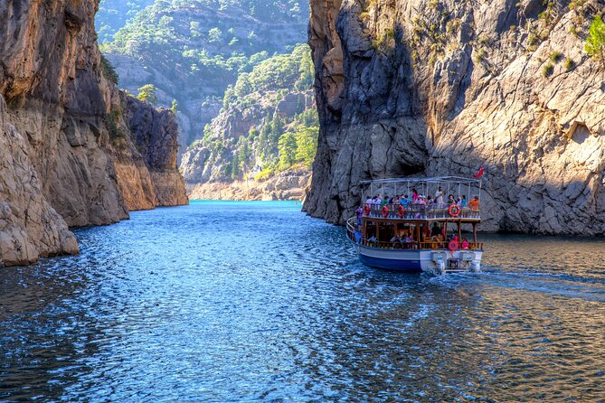 Green Canyon Boat Tour With Lunch and Drinks From Kemer - Swimming and Breaks