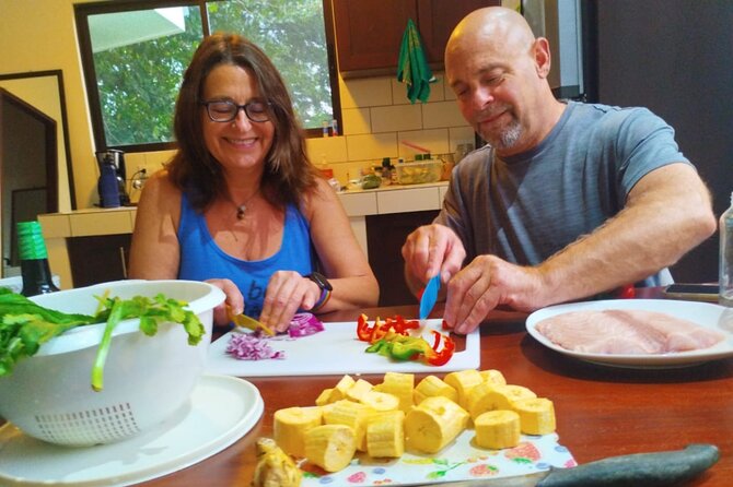 Guided Cooking Class With a Local in Samara - Dining and Tasting