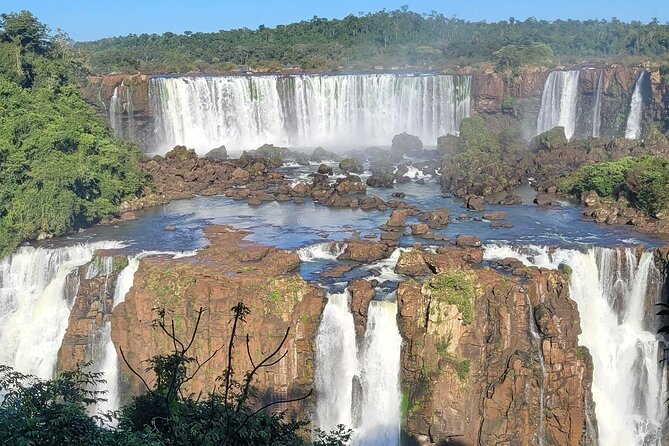Guided Tour Iguazu Falls - Brazil and Bird Park - Pickup and Dropoff