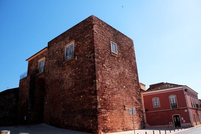 Guided Tour to Silves the Islamic Capital of the Algarve - Savoring Local Flavors and Cultural Insights