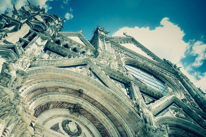 Guided Walking Tour of the Streets of Siena With Aperitif - Accessibility