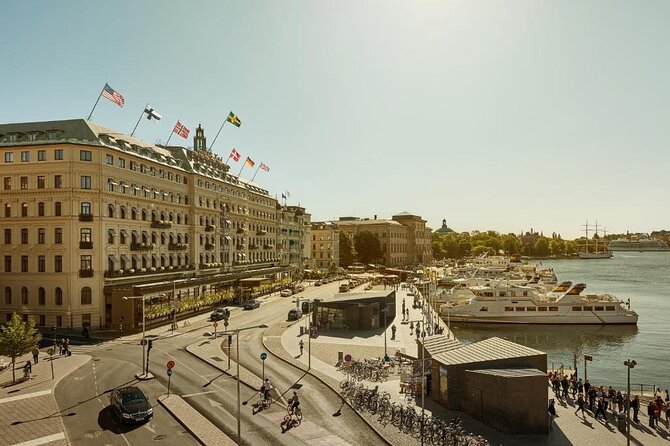 Guided Walking Tour: Stockholm City (English or German) - Meeting and End Points