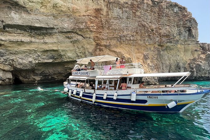 Half Day Cruise Review: Comino and Gozo - Meeting Point and Accessibility