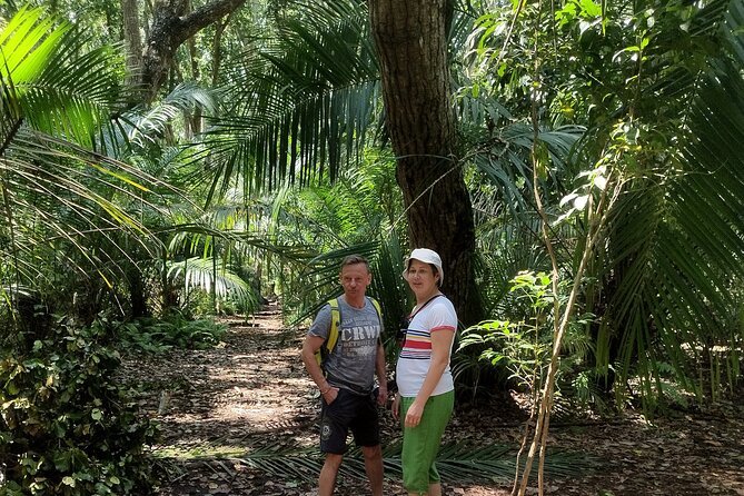 Half-Day Private Jozani Chwaka Bay Forest Tour in Zanzibar - Meeting and Pickup Information