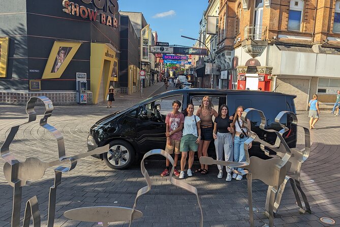 Hamburg for Explorers, City Tour in a First Class Van - Positive Customer Feedback