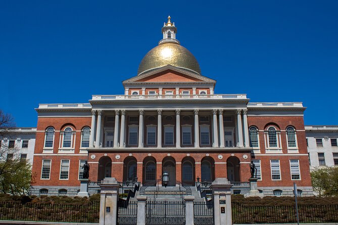 Highlights and History of Boston: GPS Guided Audio Tour - Discovering the Old State House