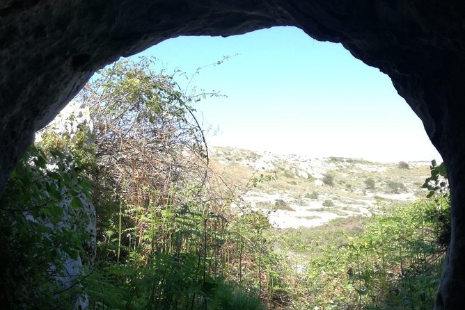 Hiking Caves: Porto Badisco, the Canyon and the Caves - Hiking Gear and Equipment