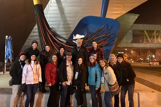 Holiday Lights & History Walking Tour - Accessibility Features